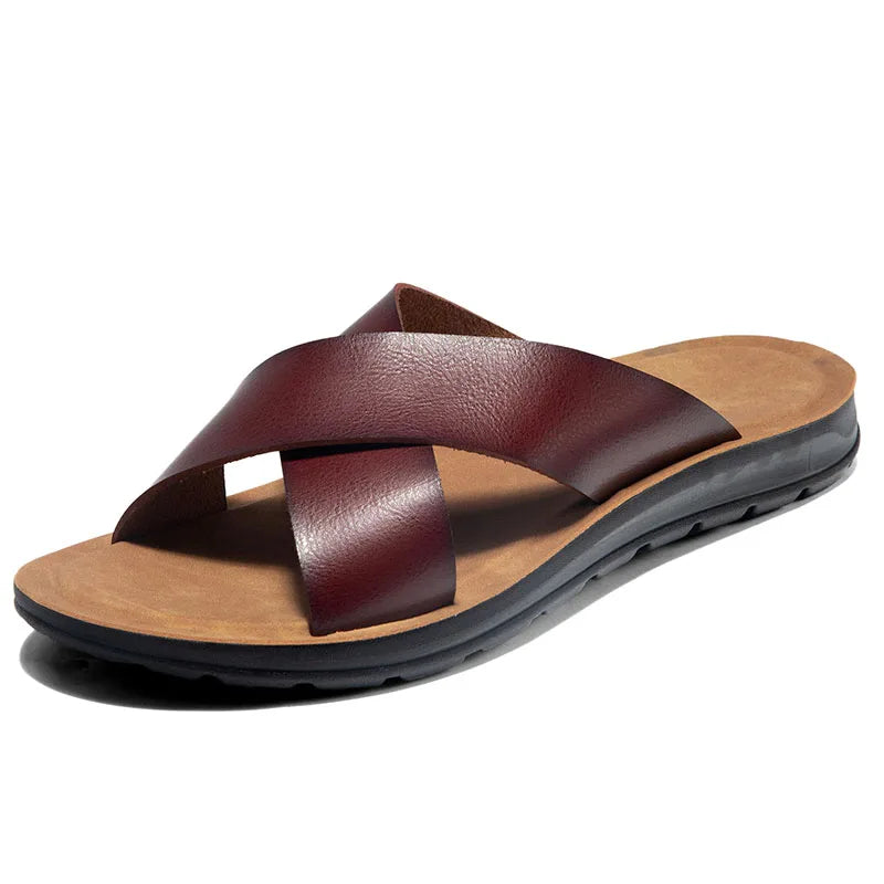 Chinelo de Couro Slip-On