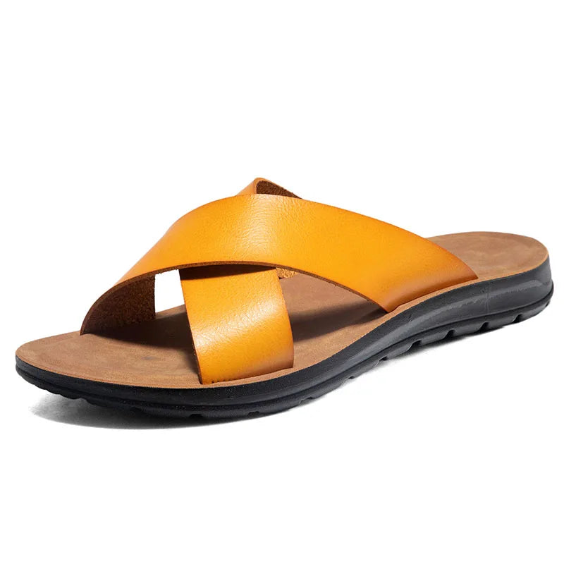 Chinelo de Couro Slip-On